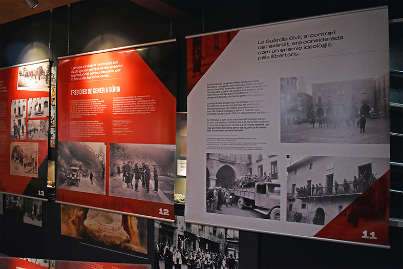 Plafons de l'exposició '1932: Tres dies de revolta a Súria' al Museu Comarcal de Berga.