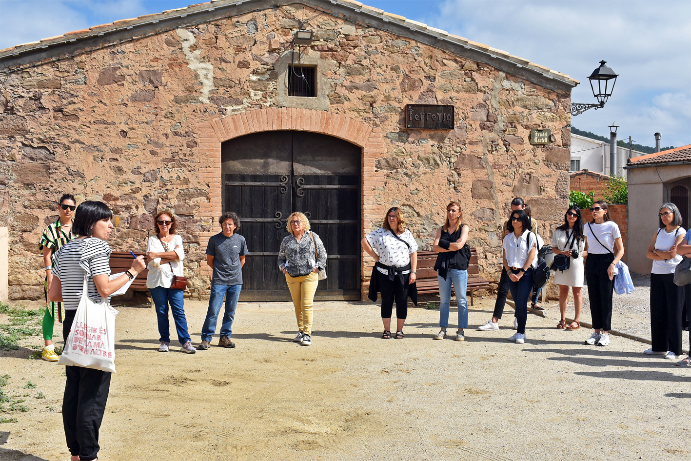 L'Oficina de Turisme reprèn les visites guiades al Poble Vell a partir d'aquest dissabte 22 de juny