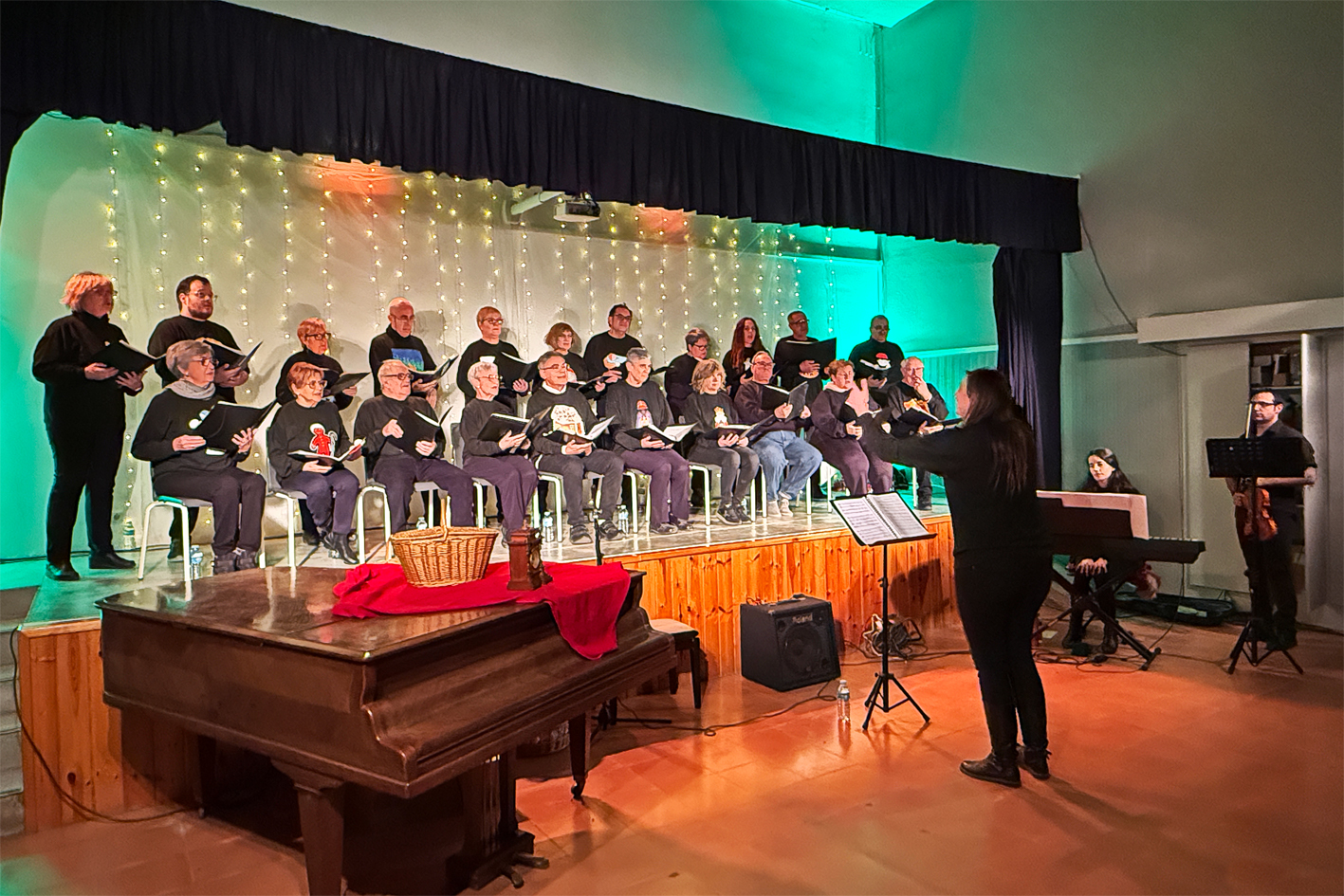 Concert de Nadal de la Societat Coral La Llanterna a l'Escola Fedac.
