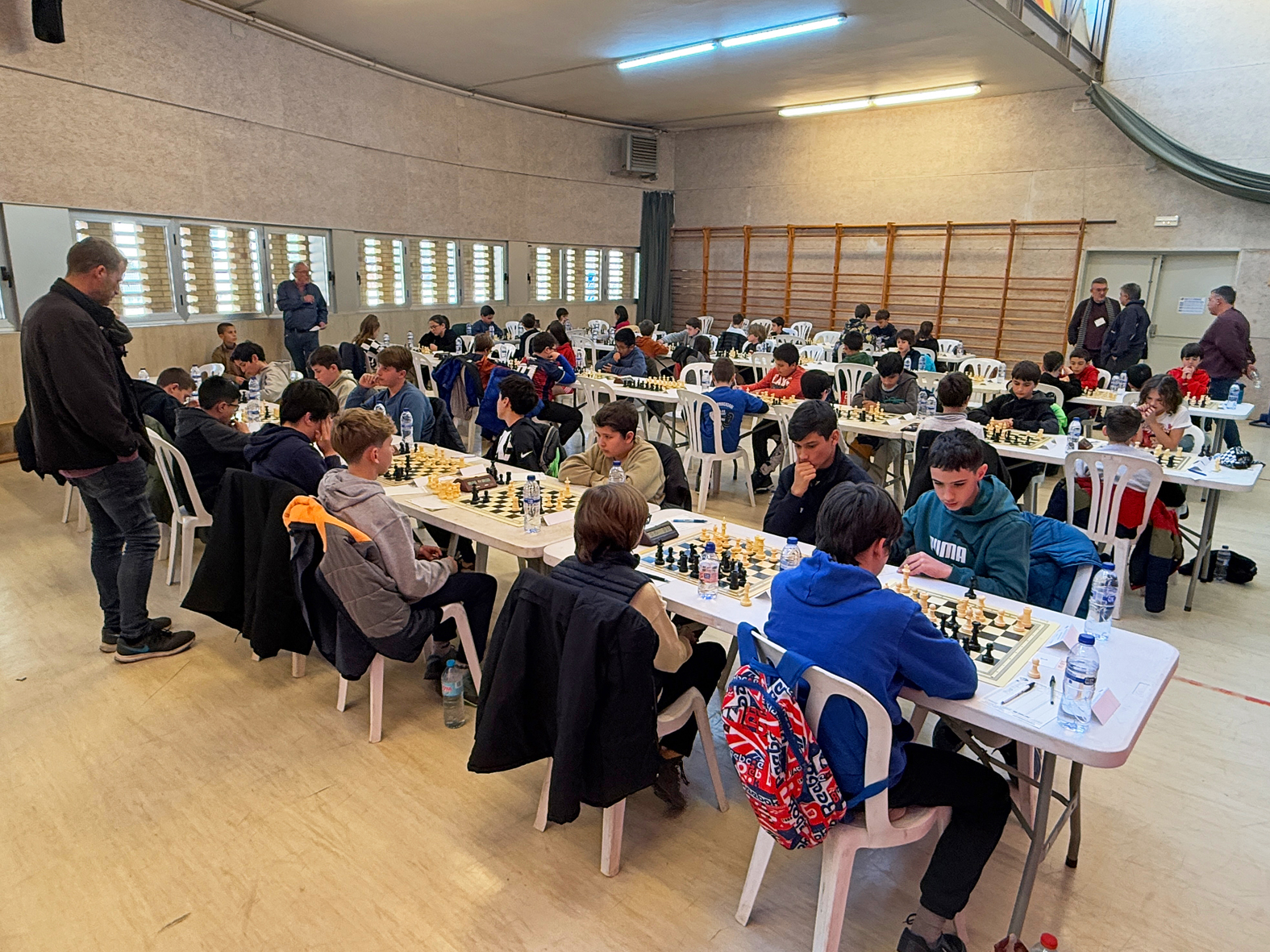 Jornada de la fase prÃ¨via del Campionat de Catalunya per edats, a l'Escola Salipota, dins del programa de la Festa de Sant SebastiÃ .