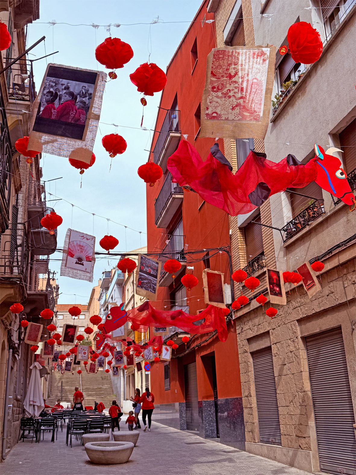 Carrer de les colles caramellaires de l'Altatxu, al carrer Vilanova.
