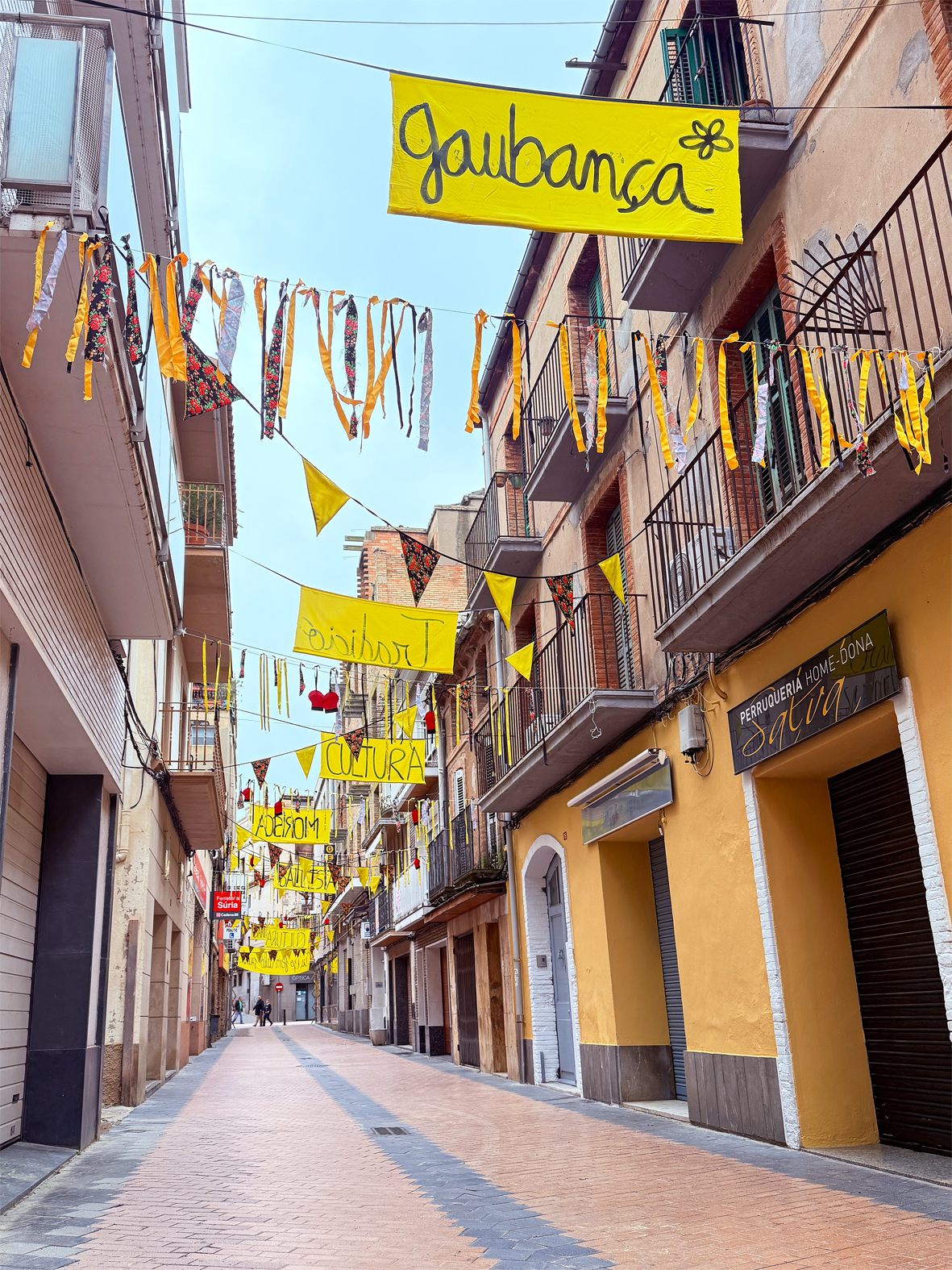 Carrer de les colles caramellaires del Foment Cultural, al carrer Sant Josep.