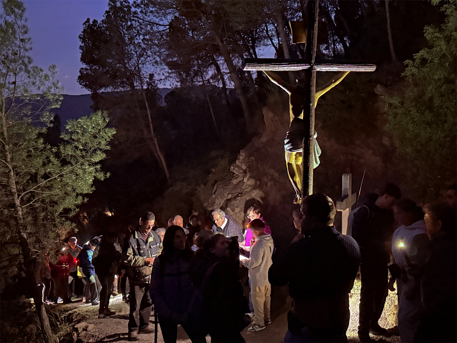 Via Crucis nocturn a Sant Salvador, dins dels actes de Setmana Santa a SÃºria.