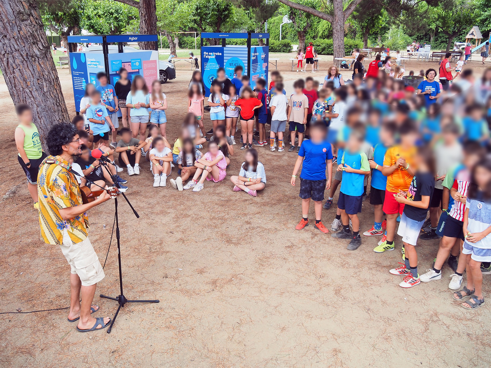 Activitats de la festa de cloenda del programa Escoles Verdes, al Parc Municipal Macary i Viader.