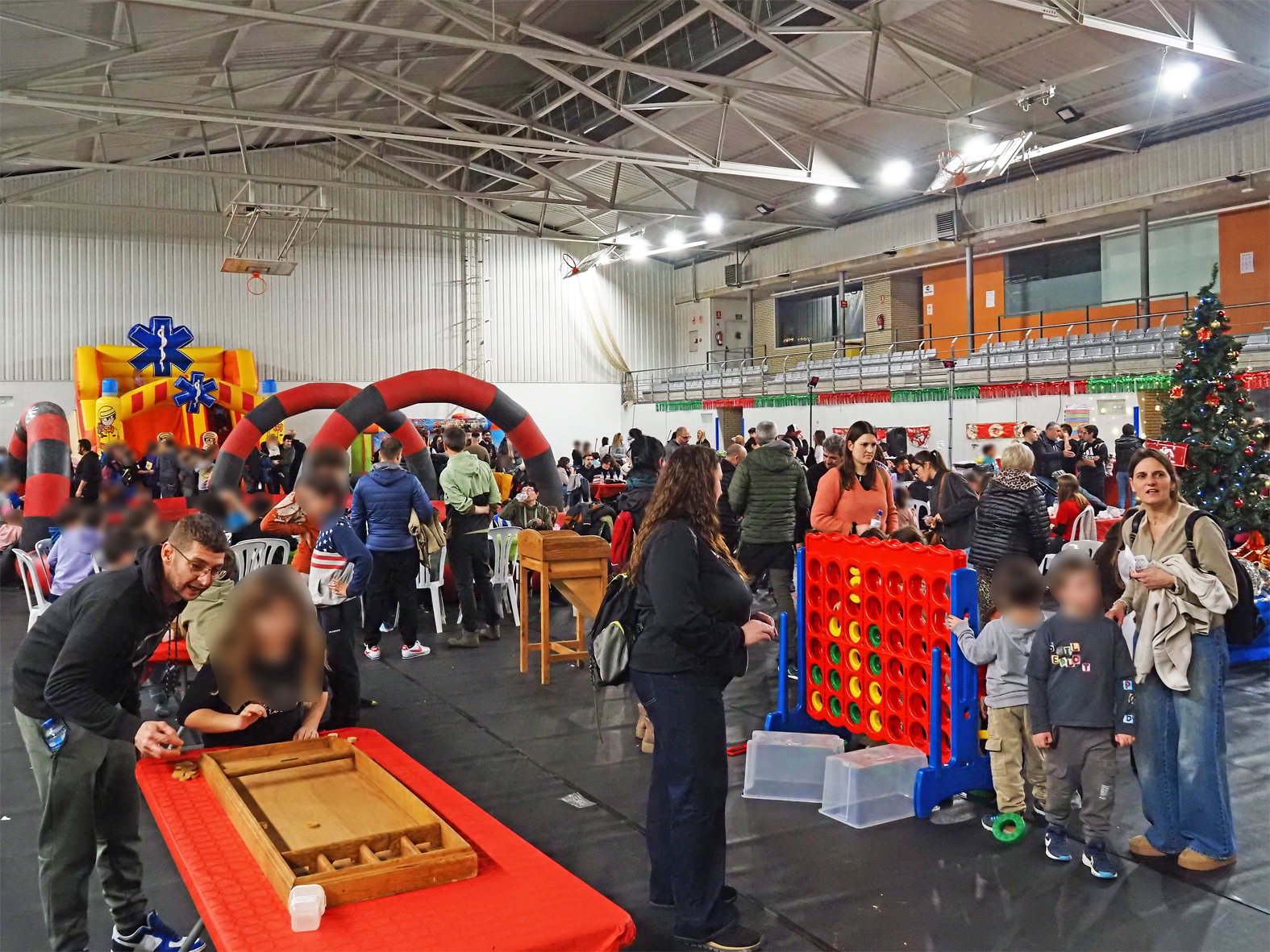 Imatge del Parc de Nadal, al PavellÃ³ Municipal dâ€™Esports.