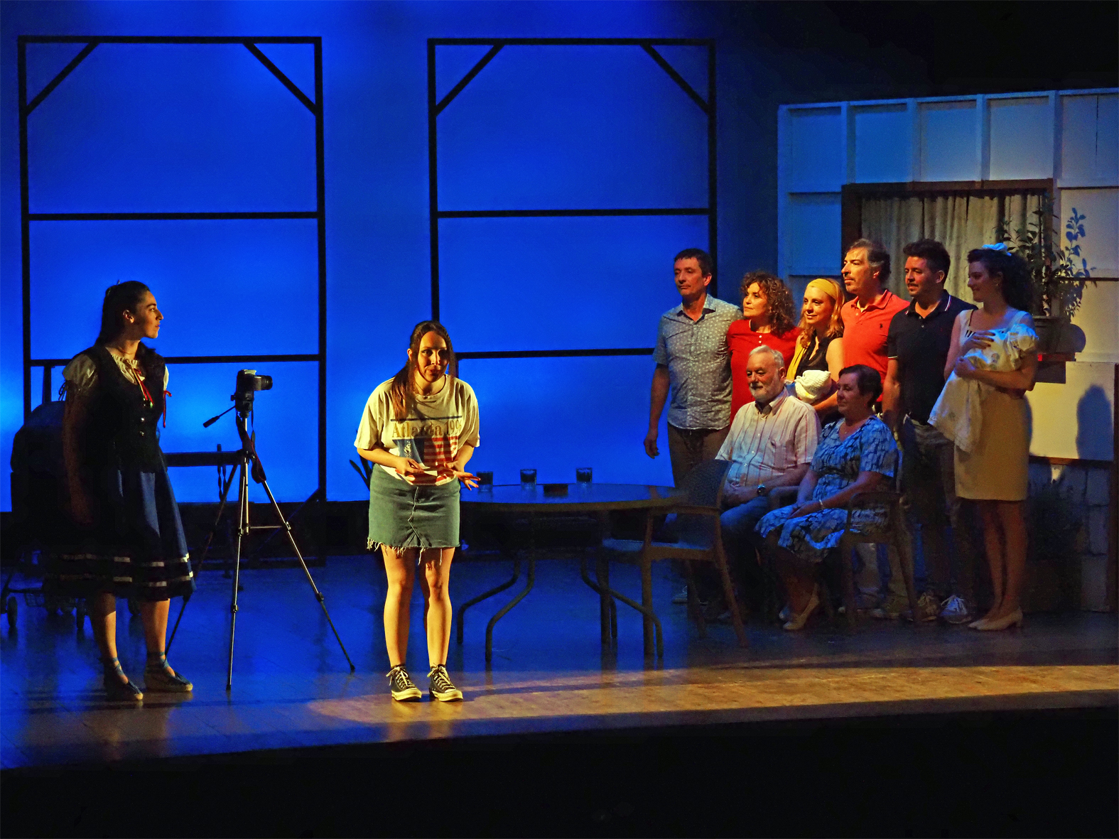 Escena de lâ€™obra teatral 'Vilafranca. Un dinar de Festa Major', dins de la Festa de Sant SebastiÃ .