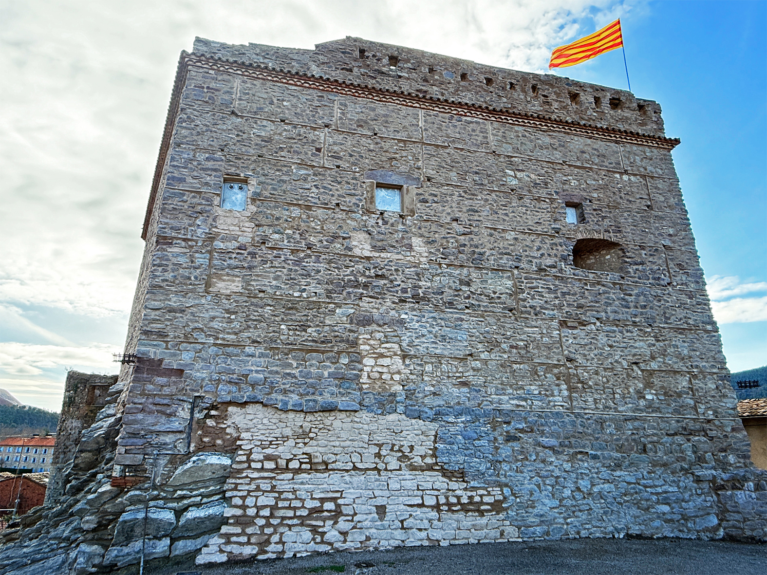 Fa&ccedil;ana nord del Castell de S&uacute;ria, despr&eacute;s dels treballs de restauraci&oacute;.