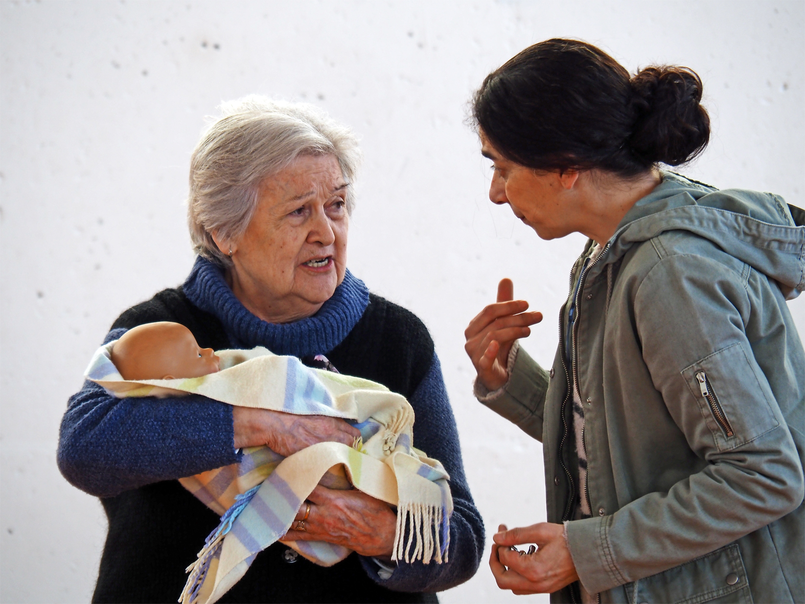 Imatge del teatre-f&ograve;rum '&Agrave;vies segle XXI' a l'Institut Mig-M&oacute;n, dins del programa del Dia Internacional de les Dones a S&uacute;ria.