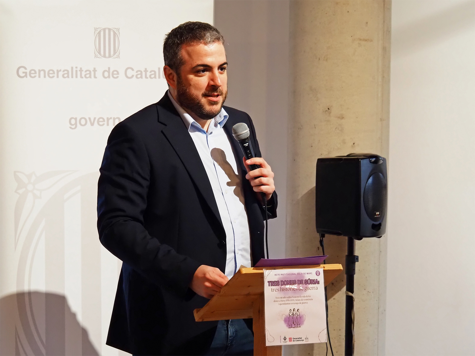 Lâ€™alcalde Albert CoberÃ³ parla durant lâ€™acte institucional del Dia Internacional de les Dones a SÃºria.