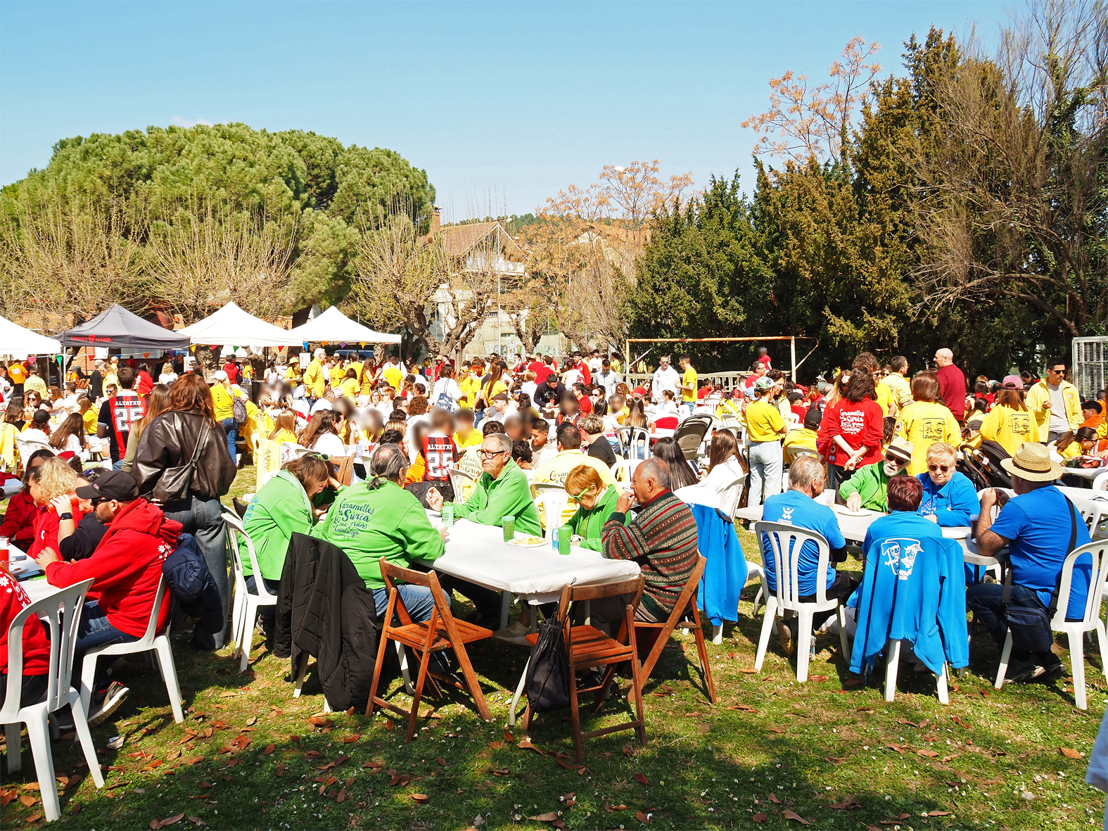Ambient del Vermut Caramellaire de S&uacute;ria al Parc Municipal Macary i Viader.