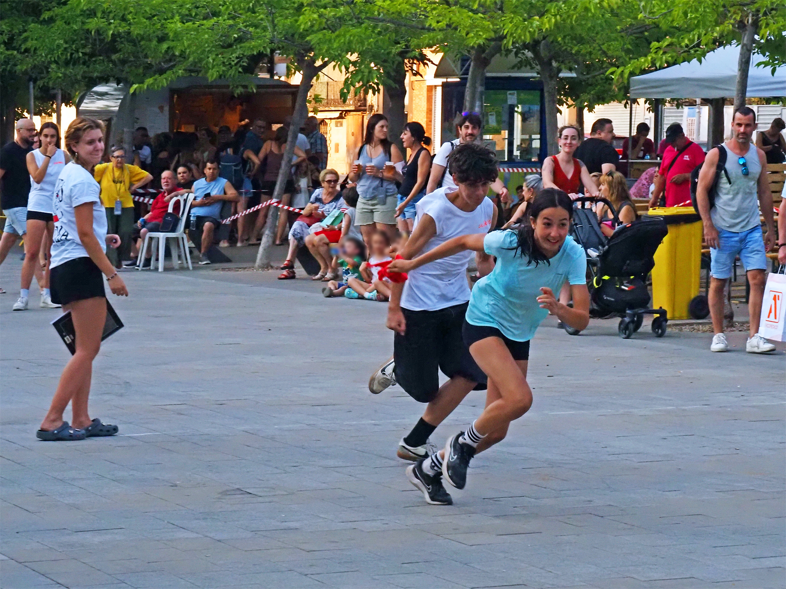 Competici&oacute; dels Kampionats Esportius Nocturns (KEN), dins de la Festa Major de S&uacute;ria.