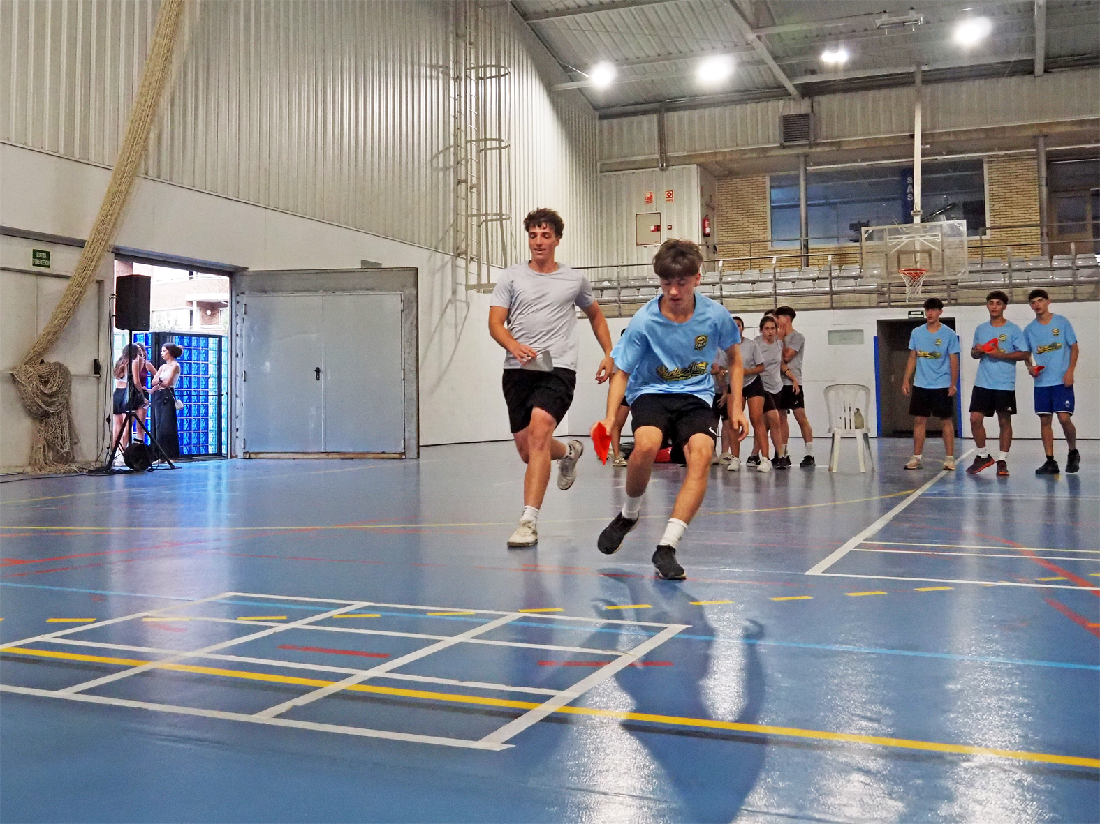 Competici&oacute; dels Kampionats Esportius Nocturns (KEN), dins de la Festa Major de S&uacute;ria.