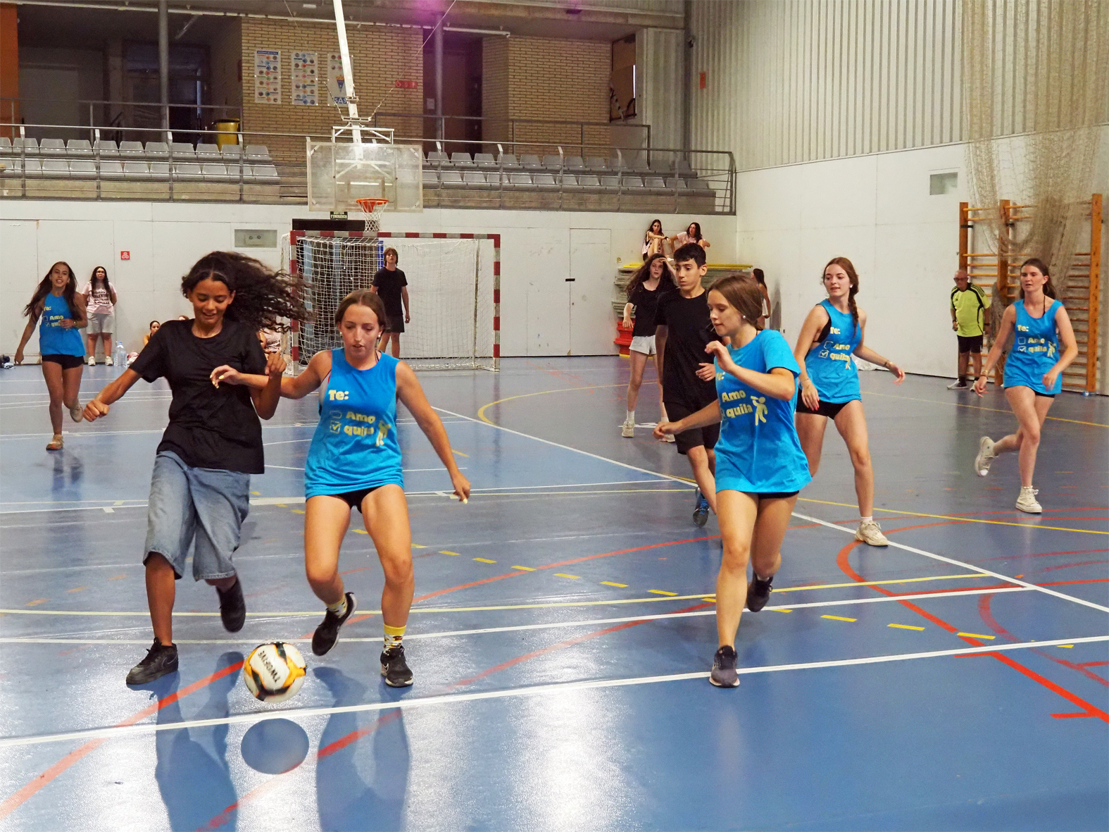 Competici&oacute; dels Kampionats Esportius Nocturns (KEN), dins de la Festa Major de S&uacute;ria.